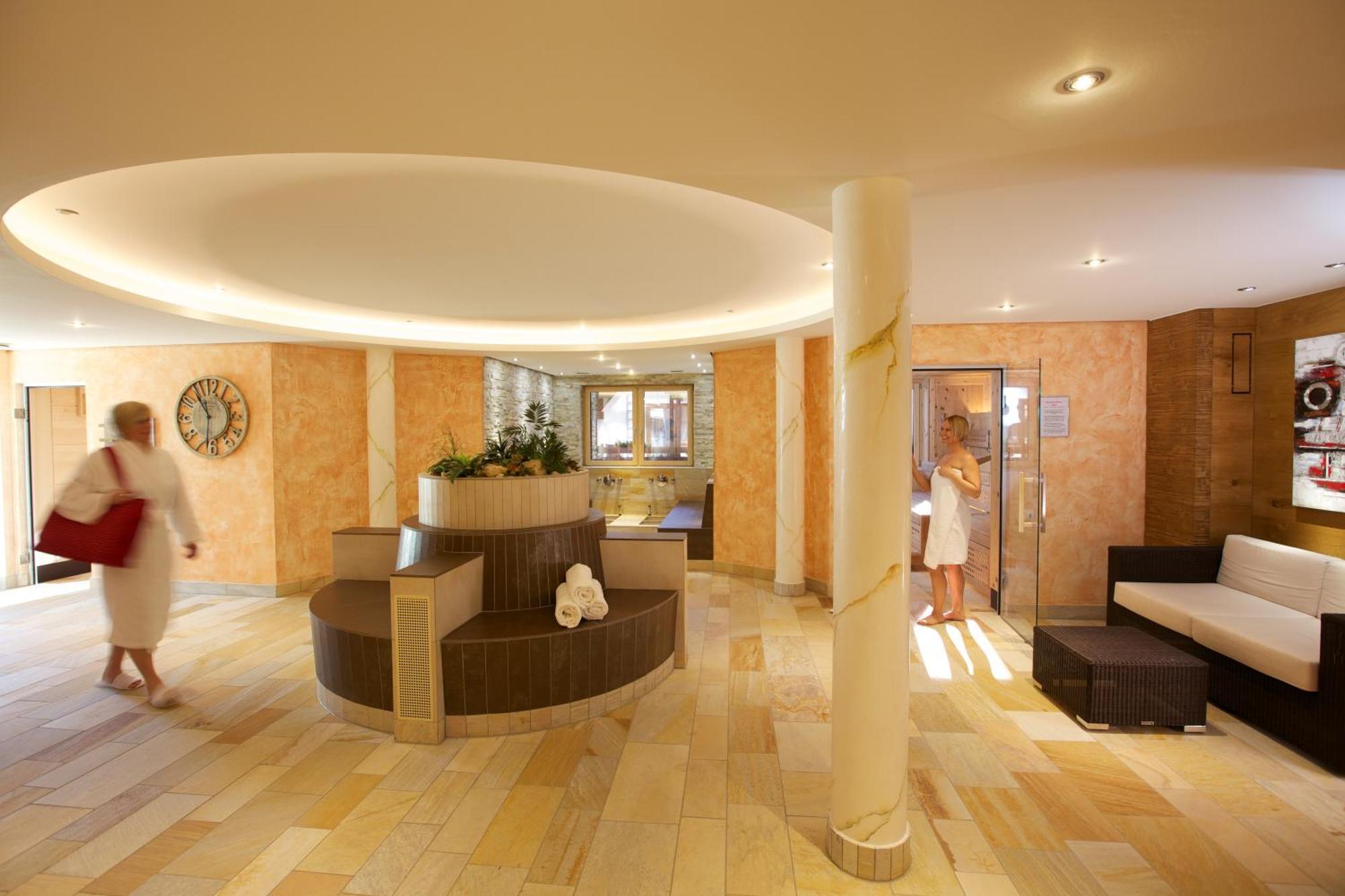 Naturparkhotel Adler Wolfach Eksteriør billede