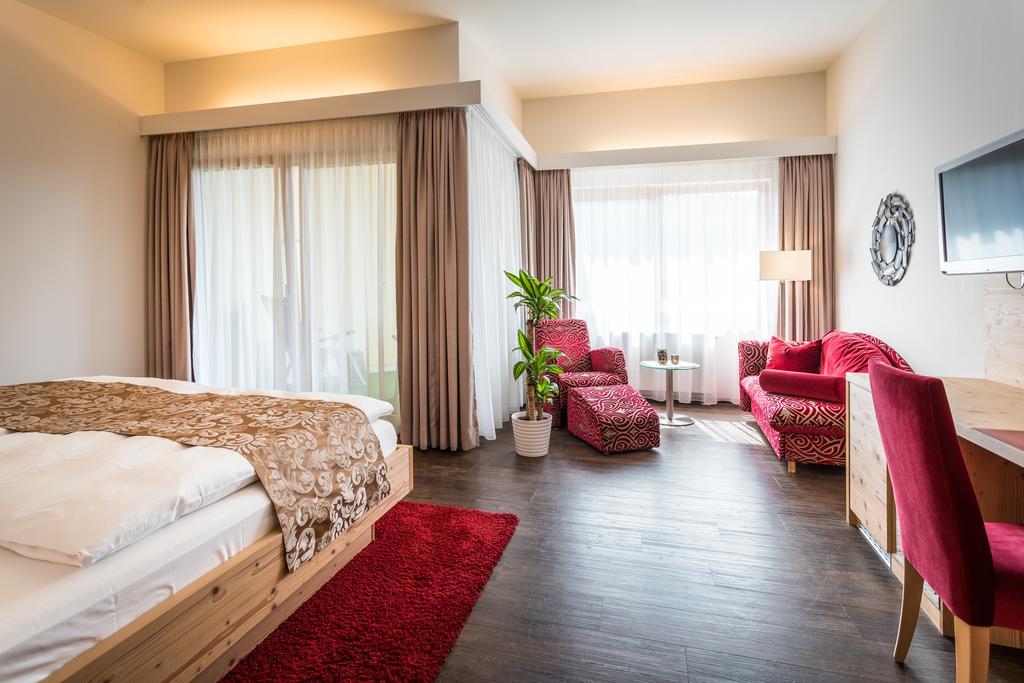 Naturparkhotel Adler Wolfach Eksteriør billede